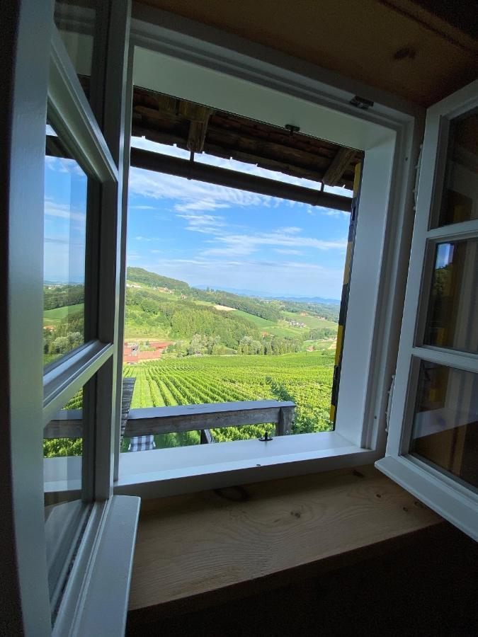 Appartement Georgiberg Ehrenhausen Exteriör bild